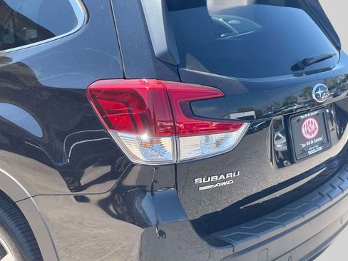 Used 2023 Subaru Forester Limited AWD/4WD image 11