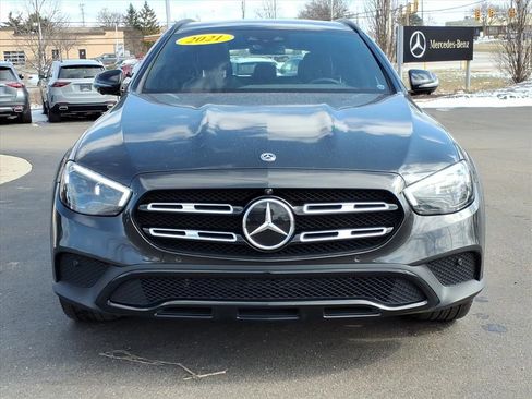 Used 2021 Mercedes-Benz E 450 4MATIC All-Terrain Wagon image 9