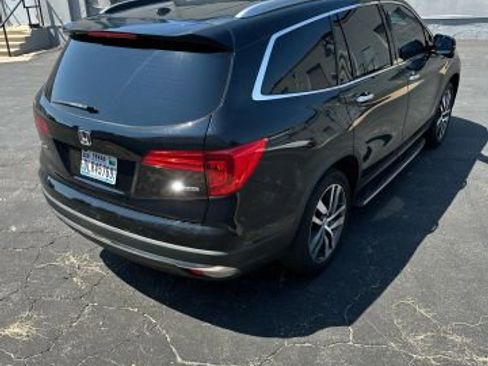 Used 2016 Honda Pilot Touring image 6