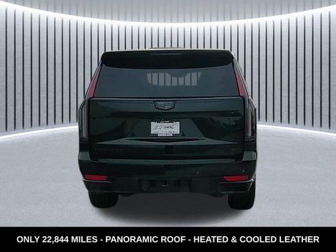 Used 2021 Cadillac Escalade Sport image 6