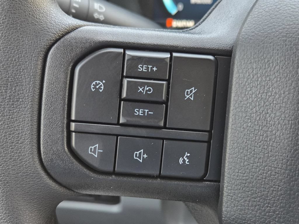 New 2026 Ford F250 XLT w/ XLT Premium Package AWD/4WD image 18