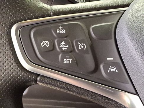 Used 2025 Chevrolet Malibu LS image 22