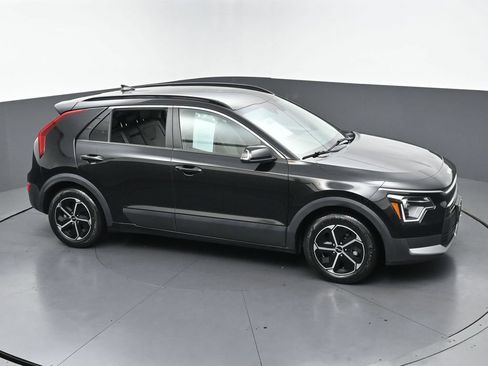 Used 2023 Kia Niro EX FWD image 43