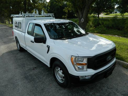 Used 2022 Ford F150 XL RWD image 3