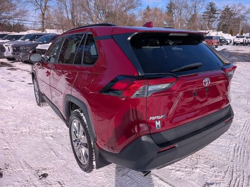 Certified 2019 Toyota RAV4 XLE Premium w/ Cold Weather Package image 6