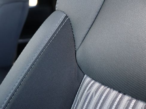 Used 2016 Toyota Tundra SR5 w/ SR5 Upgrade Package image 11