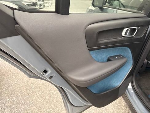 Certified 2023 Volvo C40 P8 Recharge Ultimate AWD/4WD image 17