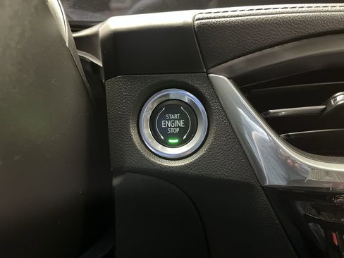 Certified 2024 Buick Encore GX Sport Touring w/ Comfort Package AWD/4WD image 19