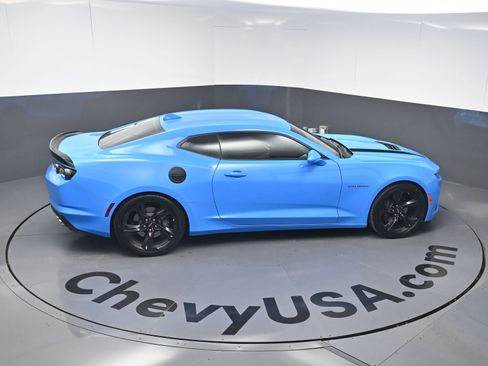 Used 2023 Chevrolet Camaro SS RWD image 31