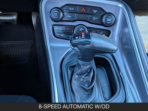 Used 2019 Dodge Challenger SXT w/ Blacktop Package image 15