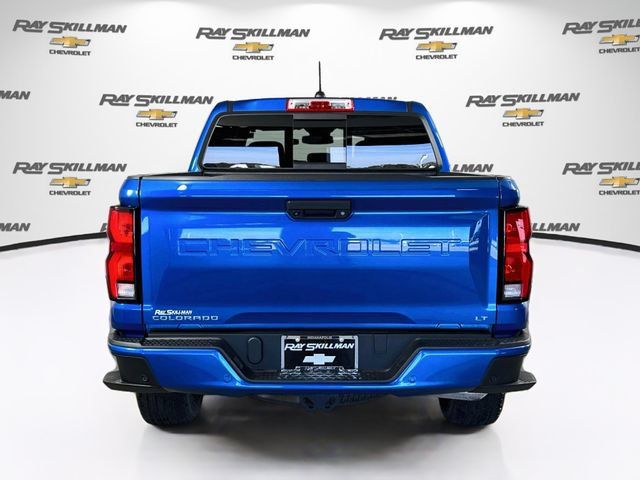 Used 2024 Chevrolet Colorado LT w/ LT Convenience Package III AWD/4WD image 6