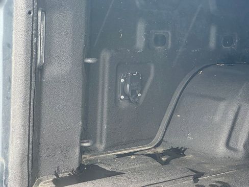 Used 2019 Chevrolet Silverado 1500 LT Trail Boss image 18