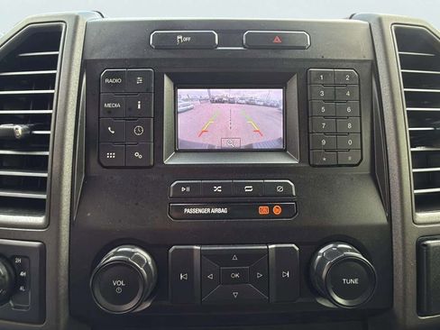 Used 2020 Ford F250 XL w/ Power Equipment Group AWD/4WD image 13