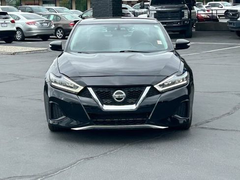 Used 2019 Nissan Maxima 3.5 SV w/ Floor Mat Group FWD image 10
