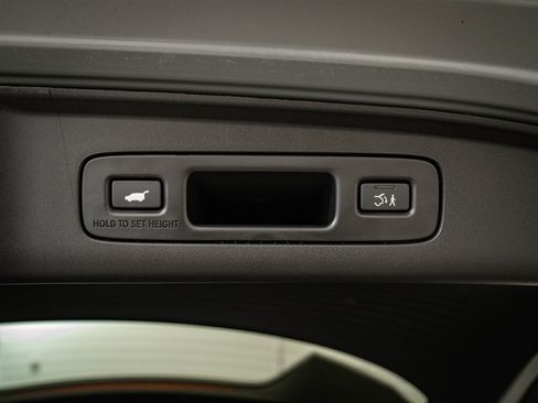 Certified 2025 Acura ADX A-Spec image 19