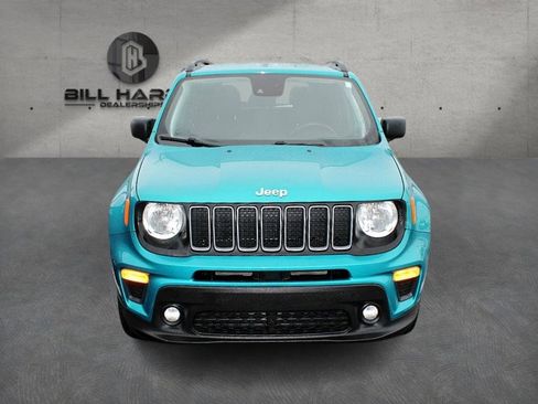 Used 2022 Jeep Renegade Latitude w/ Convenience Group image 2