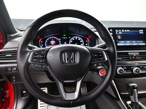 Used 2018 Honda Accord Sport image 12