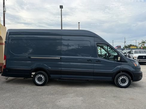 Used 2020 Ford Transit 250 148 High Roof Extended RWD image 8