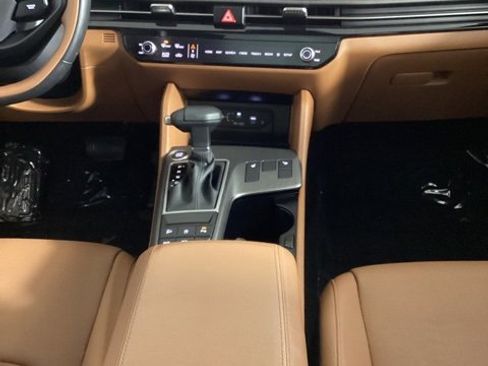 Certified 2026 Kia Sportage X-Line w/ X-Line Premium Package image 20