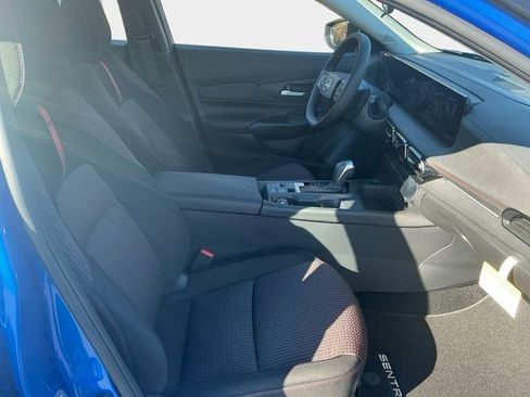 New 2026 Nissan Sentra SR w/ Floor Mat Package FWD image 17