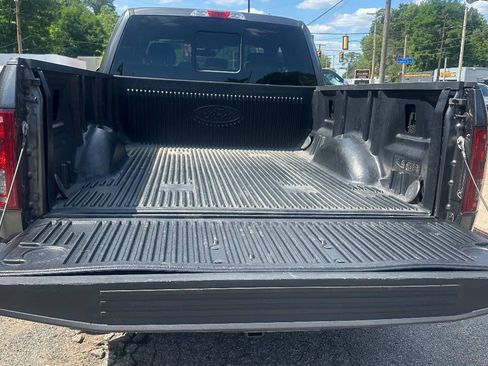 Used 2017 Ford F150 XLT w/ Equipment Group 301A Mid AWD/4WD image 6