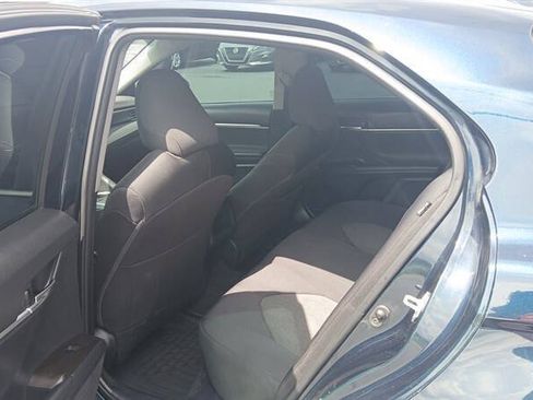 Used 2021 Toyota Camry LE FWD image 8