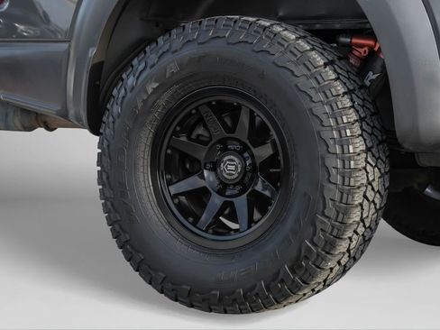 Used 2020 Ford F150 Raptor w/ Equipment Group 802A Luxury image 67