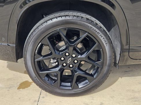 Certified 2026 Chevrolet Traverse RS FWD image 27
