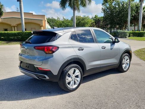 Certified 2024 Buick Encore GX Preferred w/ Comfort Package FWD image 4