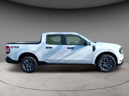 New 2025 Ford Maverick XLT w/ XLT Luxury Package image 10