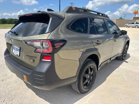 Used 2024 Subaru Outback Wilderness AWD/4WD image 5