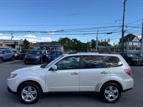 Used 2010 Subaru Forester 2.5X Premium AWD/4WD image 5