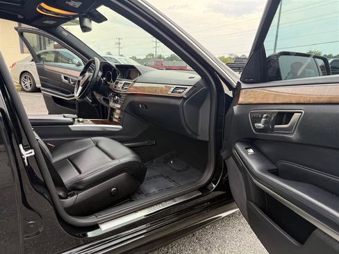 Used 2014 Mercedes-Benz E 350 Sedan image 13