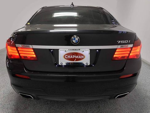 Used 2013 BMW 750i RWD image 5