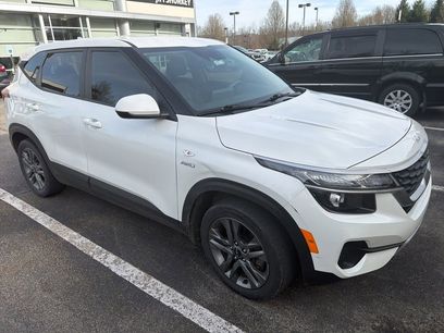 Certified 2023 Kia Seltos LX