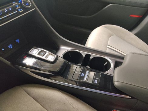 Used 2020 Hyundai Sonata SEL w/ Convenience Package image 26