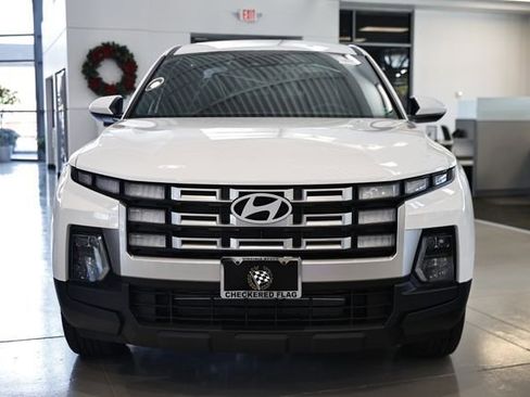 New 2026 Hyundai Santa Cruz SE image 2