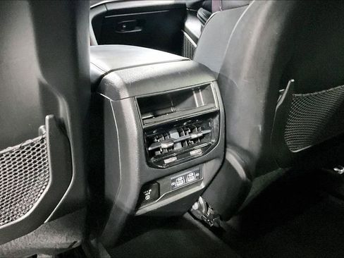 Used 2022 Jeep Grand Cherokee Altitude AWD/4WD image 30