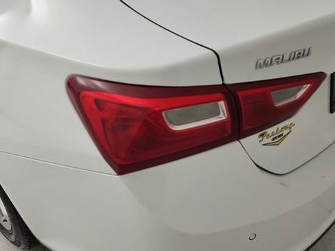 Used 2024 Chevrolet Malibu LT image 25