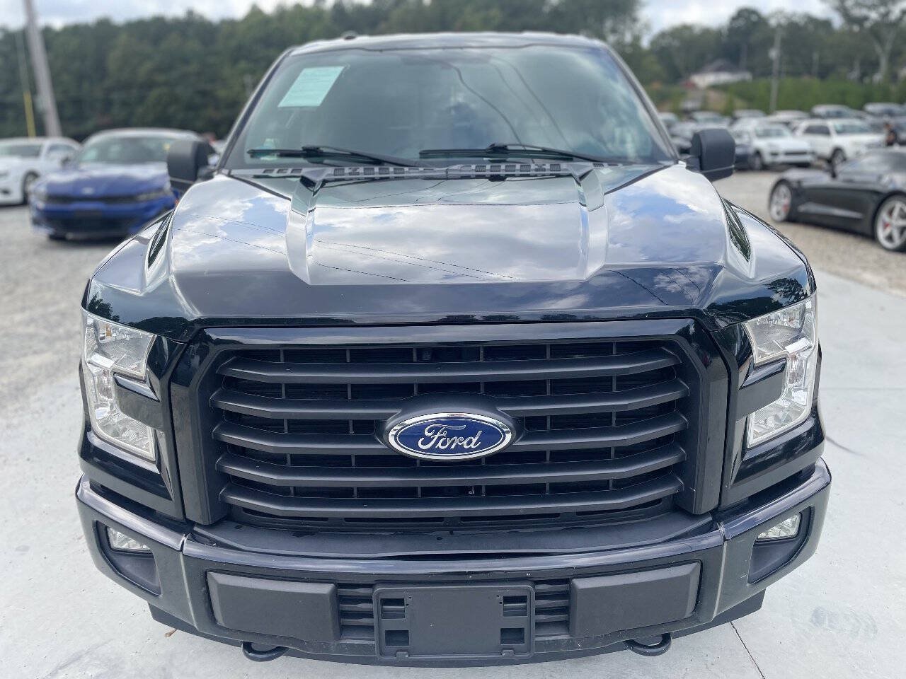 Used 2017 Ford F150 XL w/ Equipment Group 101A Mid AWD/4WD image 2