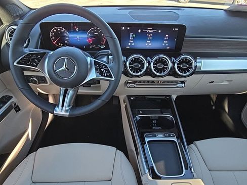 New 2026 Mercedes-Benz GLB 250 4MATIC image 29