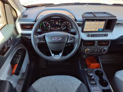 Used 2023 Ford Maverick XLT w/ XLT Luxury Package image 14