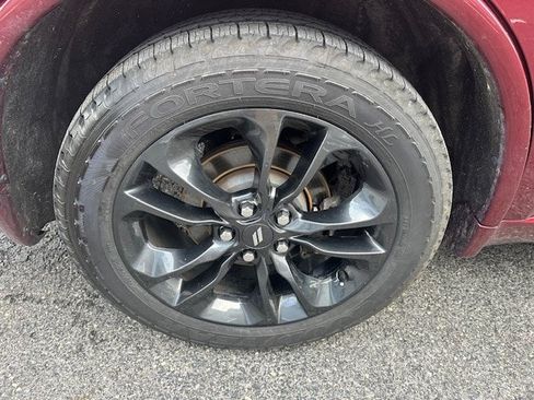 Certified 2022 Dodge Durango R/T w/ Blacktop Package AWD/4WD image 31