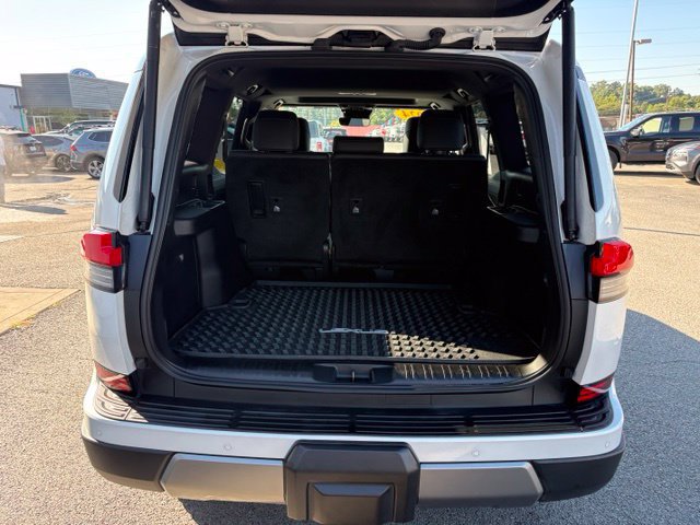 Used 2024 Lexus GX 550 AWD/4WD image 33