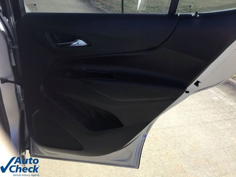 Used 2019 Chevrolet Equinox LT image 14