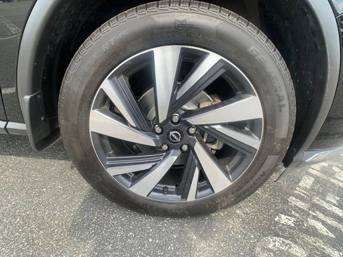 Certified 2023 Nissan Murano SL w/ SL Moonroof Package AWD/4WD image 33
