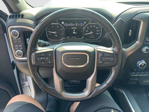 Used 2021 GMC Sierra 2500 Denali w/ Denali Ultimate Package AWD/4WD image 10