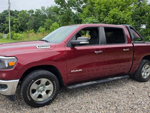 Used 2019 RAM 1500 Big Horn AWD/4WD image 1