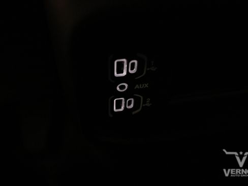New 2026 RAM 3500 Tradesman AWD/4WD image 23
