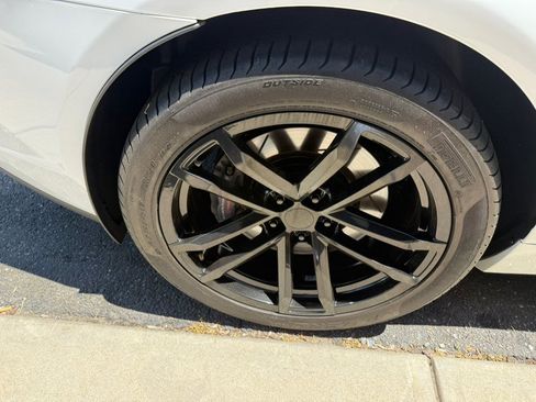 Used 2015 Chevrolet Camaro SS w/ RS Package RWD image 9